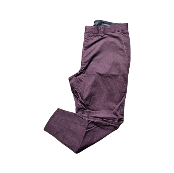 Elegant suit - Picture 2 of 15